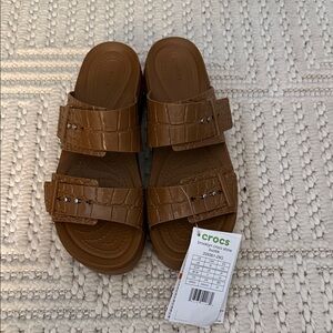 CROCS Brooklyn Croco Shine Buckle Size 8